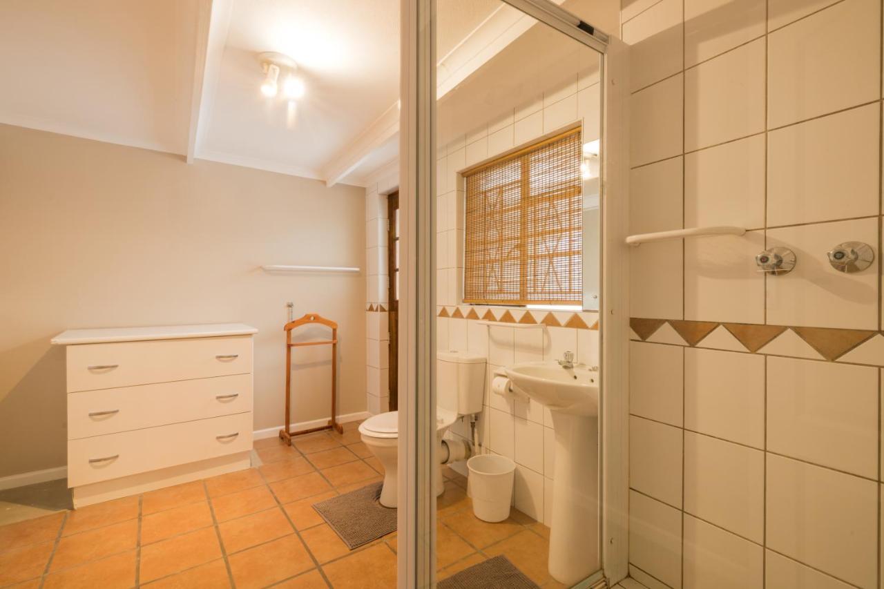 Kouwdouw Guest Farm Villa George Eksteriør billede